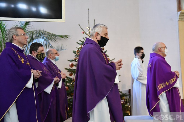 Zielona Góra. Msza żałobna w intencji śp. bp. Adama Dyczkowskiego 