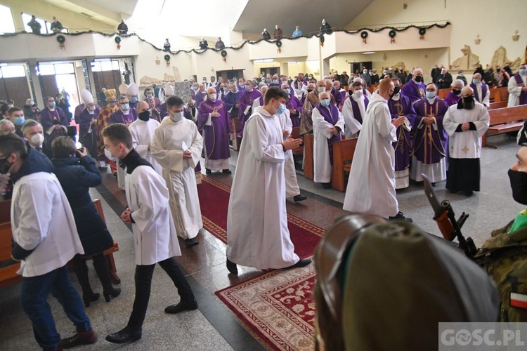 Zielona Góra. Msza żałobna w intencji śp. bp. Adama Dyczkowskiego 