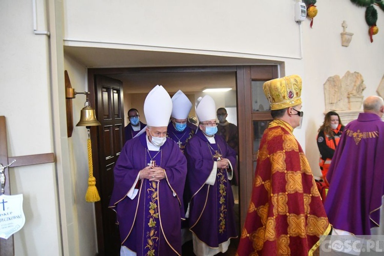 Zielona Góra. Msza żałobna w intencji śp. bp. Adama Dyczkowskiego 