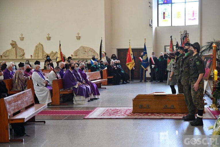 Zielona Góra. Msza żałobna w intencji śp. bp. Adama Dyczkowskiego 