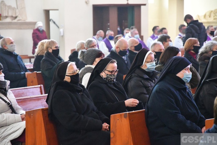 Zielona Góra. Msza żałobna w intencji śp. bp. Adama Dyczkowskiego 