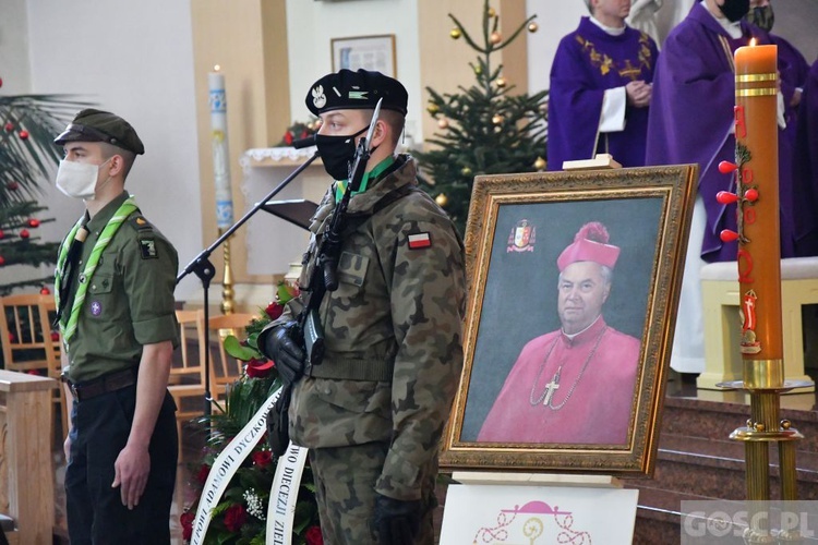 Zielona Góra. Msza żałobna w intencji śp. bp. Adama Dyczkowskiego 