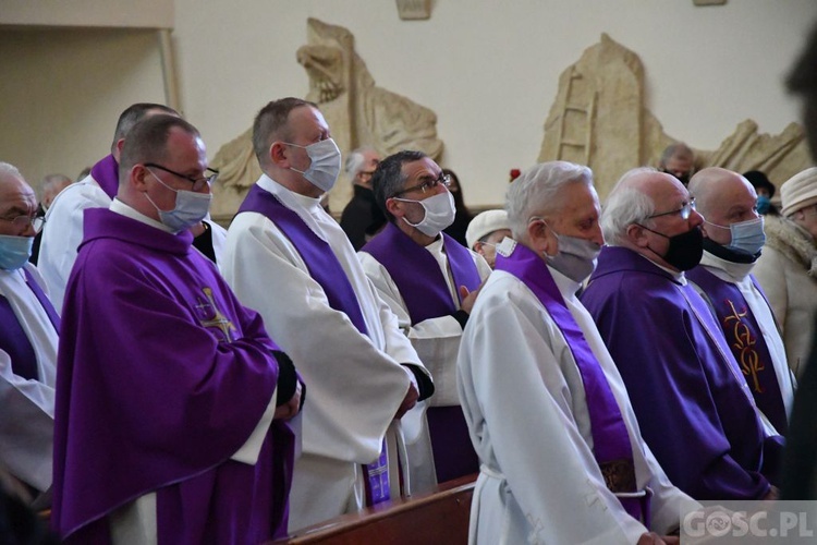 Zielona Góra. Msza żałobna w intencji śp. bp. Adama Dyczkowskiego 