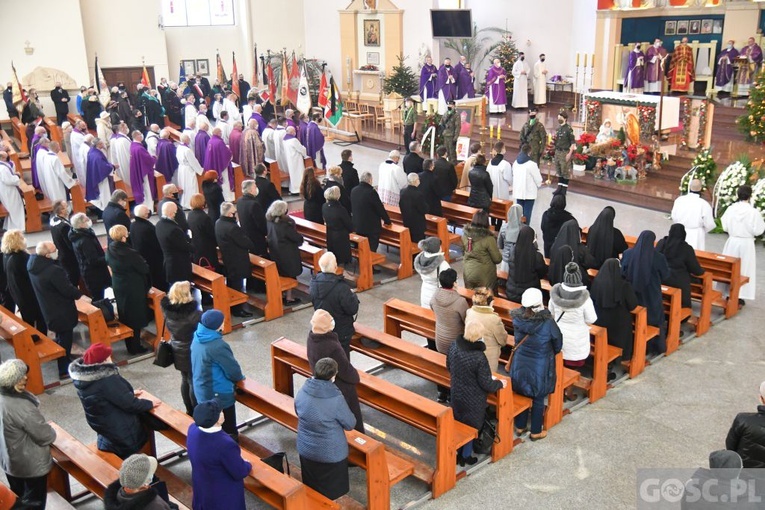 Zielona Góra. Msza żałobna w intencji śp. bp. Adama Dyczkowskiego 