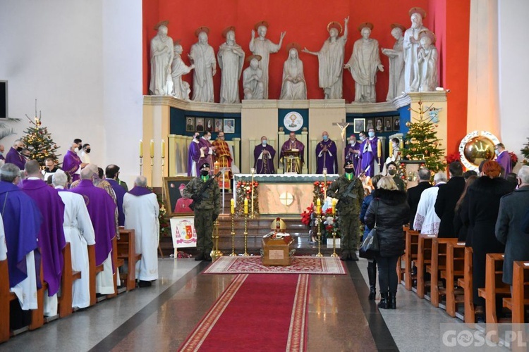 Zielona Góra. Msza żałobna w intencji śp. bp. Adama Dyczkowskiego 