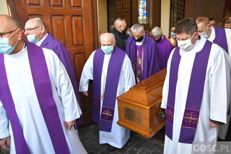 Zielona Góra. Msza żałobna w intencji śp. bp. Adama Dyczkowskiego 