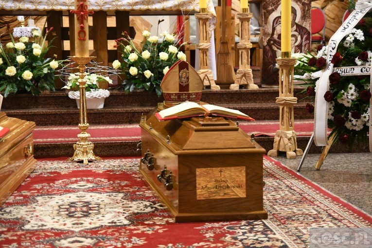 Rozpoczęły się uroczystości żałobne w Gorzowie Wlkp.