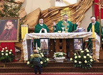 ▲	Warto się zatroszczyć o to, aby świętego biskupa poznały kolejne pokolenia.