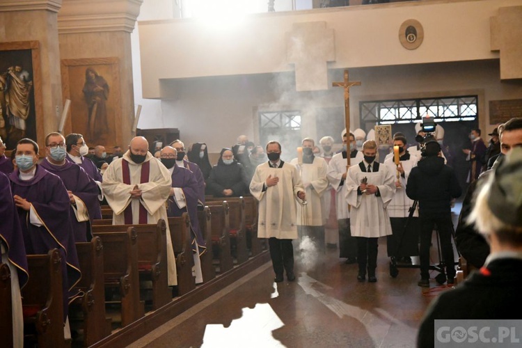 ​Ostatnie pożegnanie biskupów Adama Dyczkowskiego i Antoniego Stankiewicza