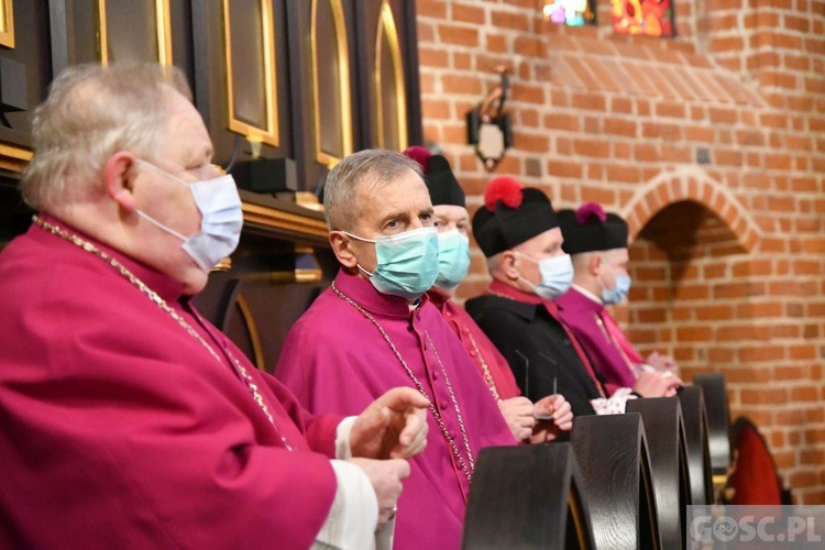 ​Ostatnie pożegnanie biskupów Adama Dyczkowskiego i Antoniego Stankiewicza