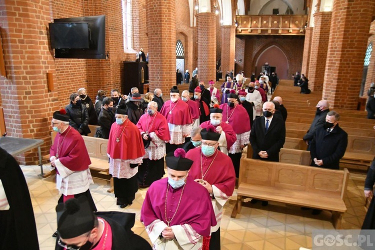 ​Ostatnie pożegnanie biskupów Adama Dyczkowskiego i Antoniego Stankiewicza