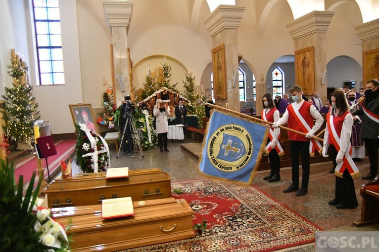 ​Ostatnie pożegnanie biskupów Adama Dyczkowskiego i Antoniego Stankiewicza