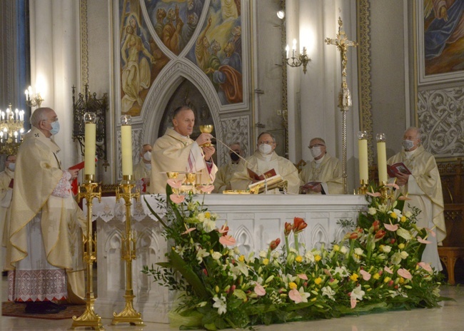 Ingres bp. Marka Solarczyka do radomskiej katedry