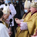 Święcenia biskupie ks. Artura Ważnego