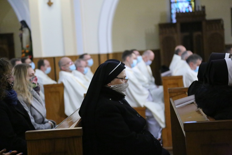 Święcenia biskupie ks. Artura Ważnego