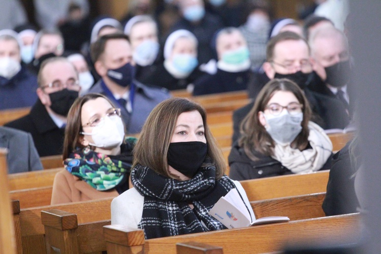 Święcenia biskupie ks. Artura Ważnego