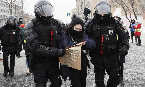 Rosja: Brutalne zatrzymania podczas protestów w obronie Nawalnego