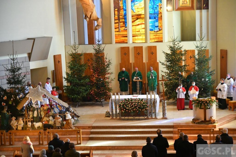 Odsłonięcie pamiątkowej tablicy poświęconej śp. ks. Józefowi Kocołowi