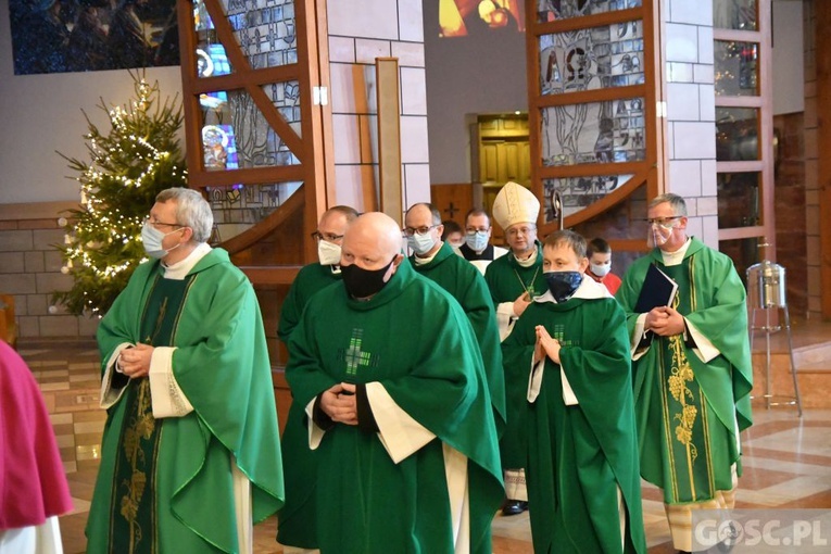 Odsłonięcie pamiątkowej tablicy poświęconej śp. ks. Józefowi Kocołowi