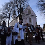 Kolędnicy, akordeoniści i heligoniści w Zakliczynie