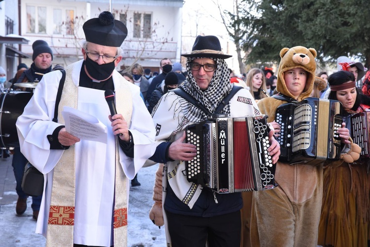 Kolędnicy, akordeoniści i heligoniści w Zakliczynie