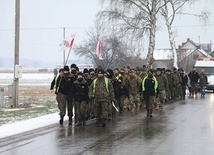 Uczestnicy mieli do przejścia 10 km.