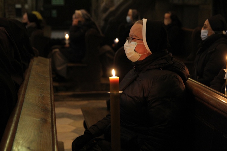 Dzień Życia Konsekrowanego w katedrze wrocławskiej