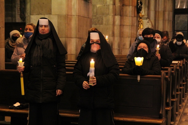 Dzień Życia Konsekrowanego w katedrze wrocławskiej