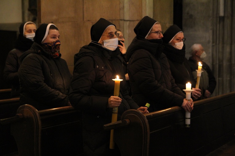 Dzień Życia Konsekrowanego w katedrze wrocławskiej