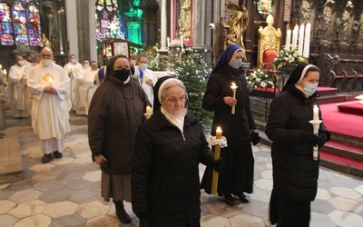 Dzień Życia Konsekrowanego w katedrze wrocławskiej