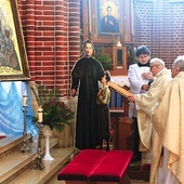 Na wszystkich niedzielnych Mszach 31 stycznia został wystawiony i ponowiony akt zawierzenia parafii z czerwca 2018 roku.