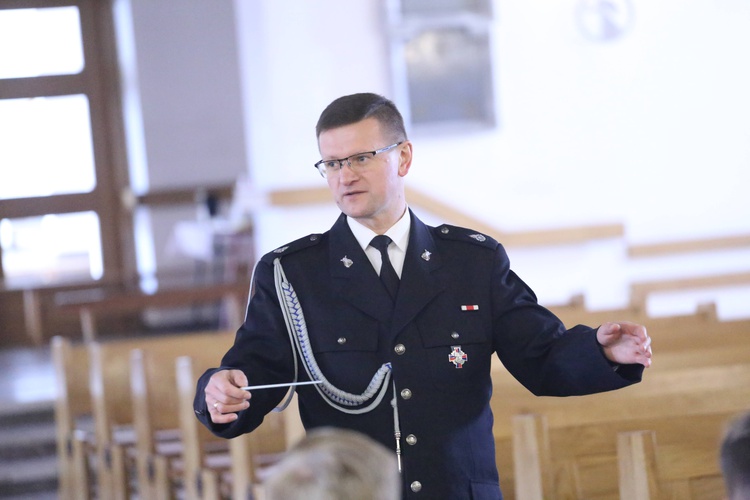 Koncert w Męcinie