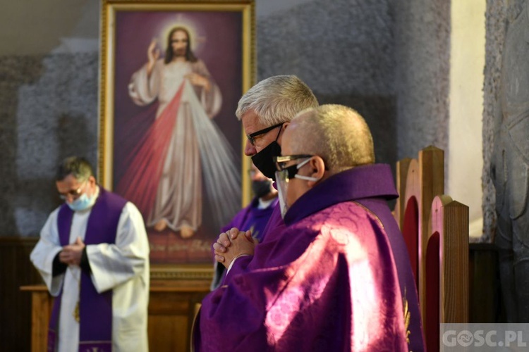 Ostatnie pożegnanie śp. ks. Marka Czerniawskiego