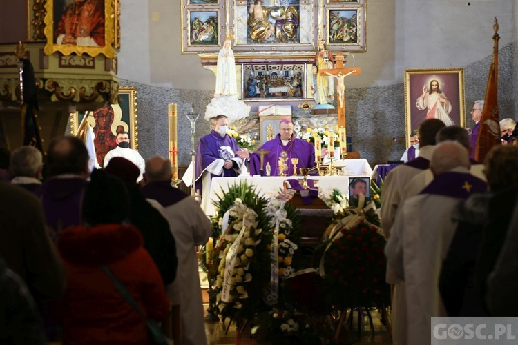 Ostatnie pożegnanie śp. ks. Marka Czerniawskiego