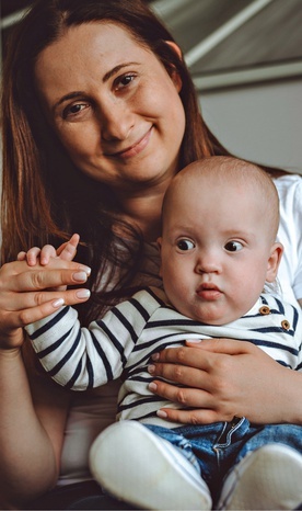 – Jasiowi lekarze  nie dawali szans  na przeżycie, ale Bóg  je dał. Codziennie Mu  za to dziękuję – cieszy się Hanna Jagodzinska.