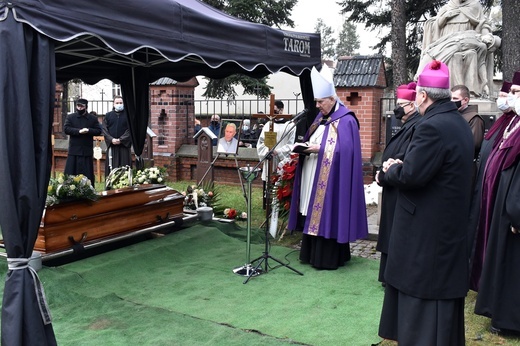 Pogrzeb śp. o. prof. Hugolina Langkammera OFM 