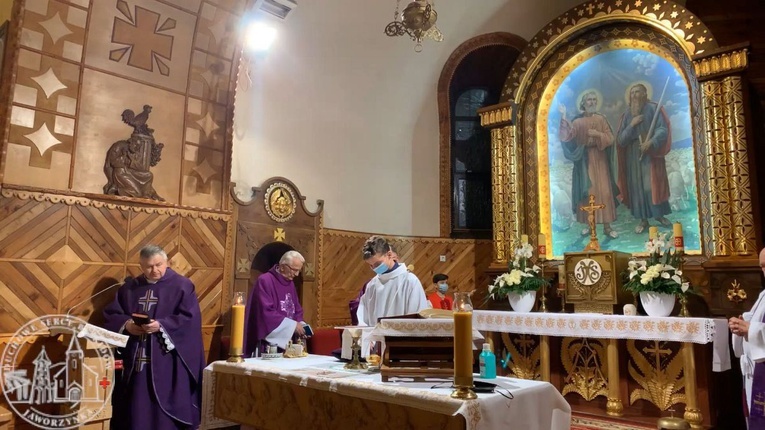 Ostatnie pożegnanie ks. prał. Jerzego Palarczyka w Jaworzynce - piątek, 5 lutego 2021 r.