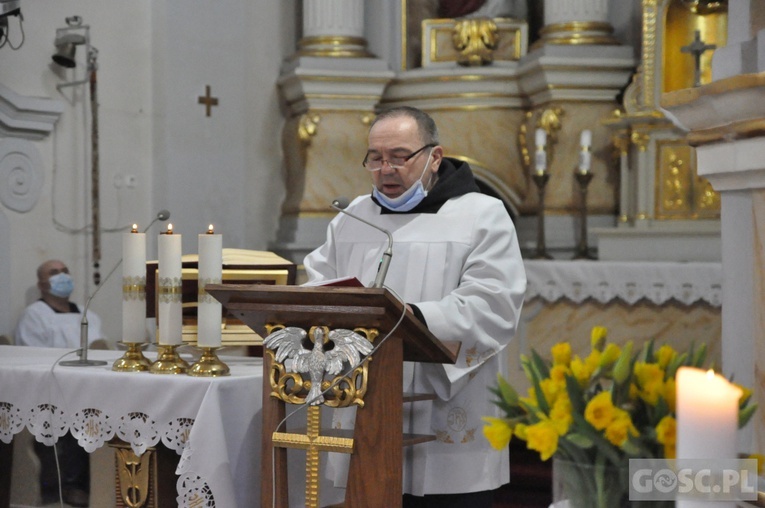 Modlitwa w sanktuarium w Babimoście