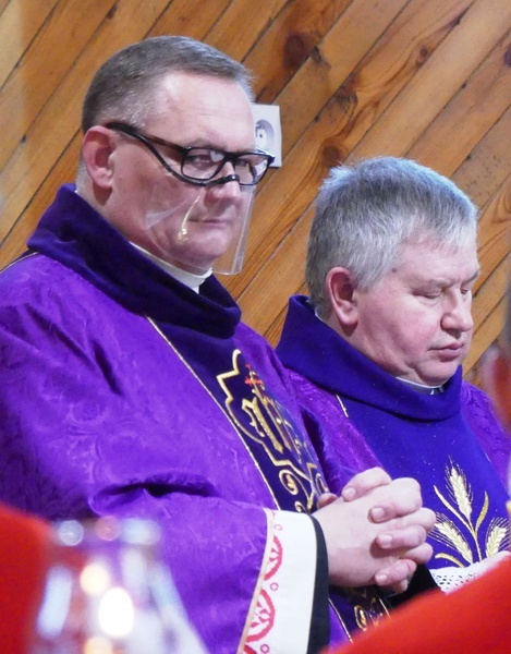 Ostatnie pożegnanie ks. prał. Jerzego Palarczyka w Jaworzynce - sobota, 6 lutego 2021 r.