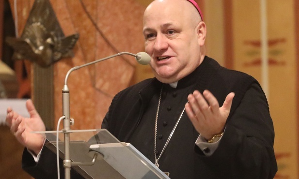 bp. Piotr Greger