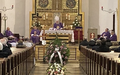 Zmarłą Halinę pożegnano w rodzinnej parafii we Wrocławiu.