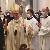 Arcybiskup podczas Eucharystii 2 lutego.