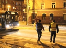 Od niedawna pielgrzymi noszą krzyż wykonany przez jednego z nich.