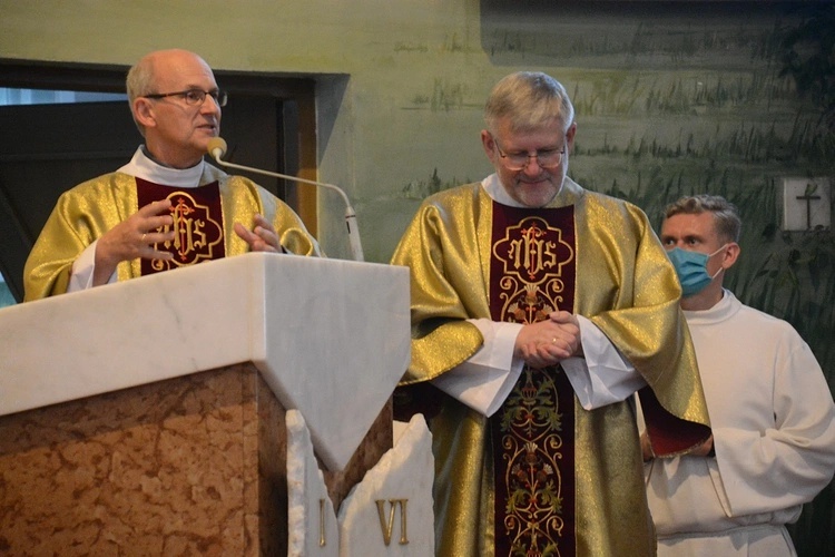 Pochodzący z Łącka diakon stały w niedzielę wylatuje do Kazachstanu