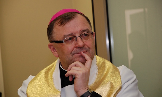 Abp Józef Życiński.