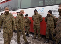 W drugiej w tym roku akcji oddawania krwi wzięło udział 80 żołnierzy Wojsk Obrony Terytorialnej z batalionów z Radomia, Grójca, Płocka i Pomiechówka.
