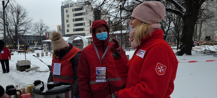 Katowice. Akcja pomocy na rzecz bezdomnych i ubogich