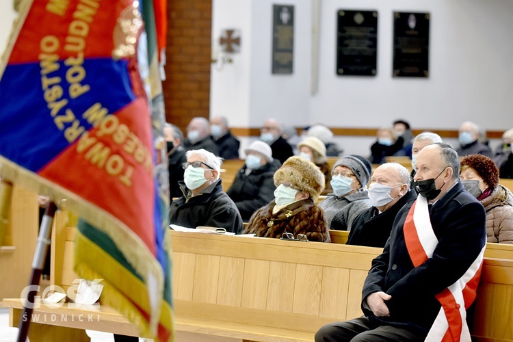 Świdnica. Obchody 81. rocznicy pierwszych wywózek Polaków na Sybir