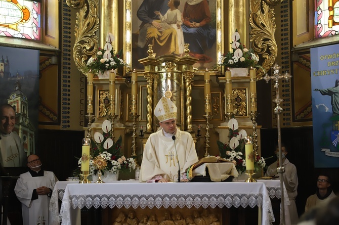 Prymicje bp. Roberta Chrząszcza w Kalwarii Zebrzydowskiej