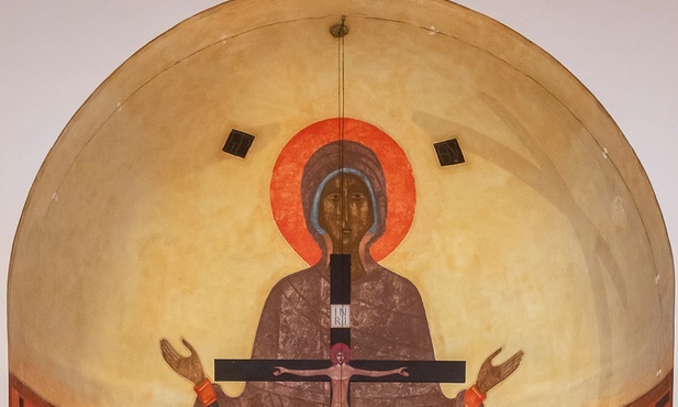 Wystrój prezbiterium kościoła pw. Opatrzności Bożej w Warszawie.